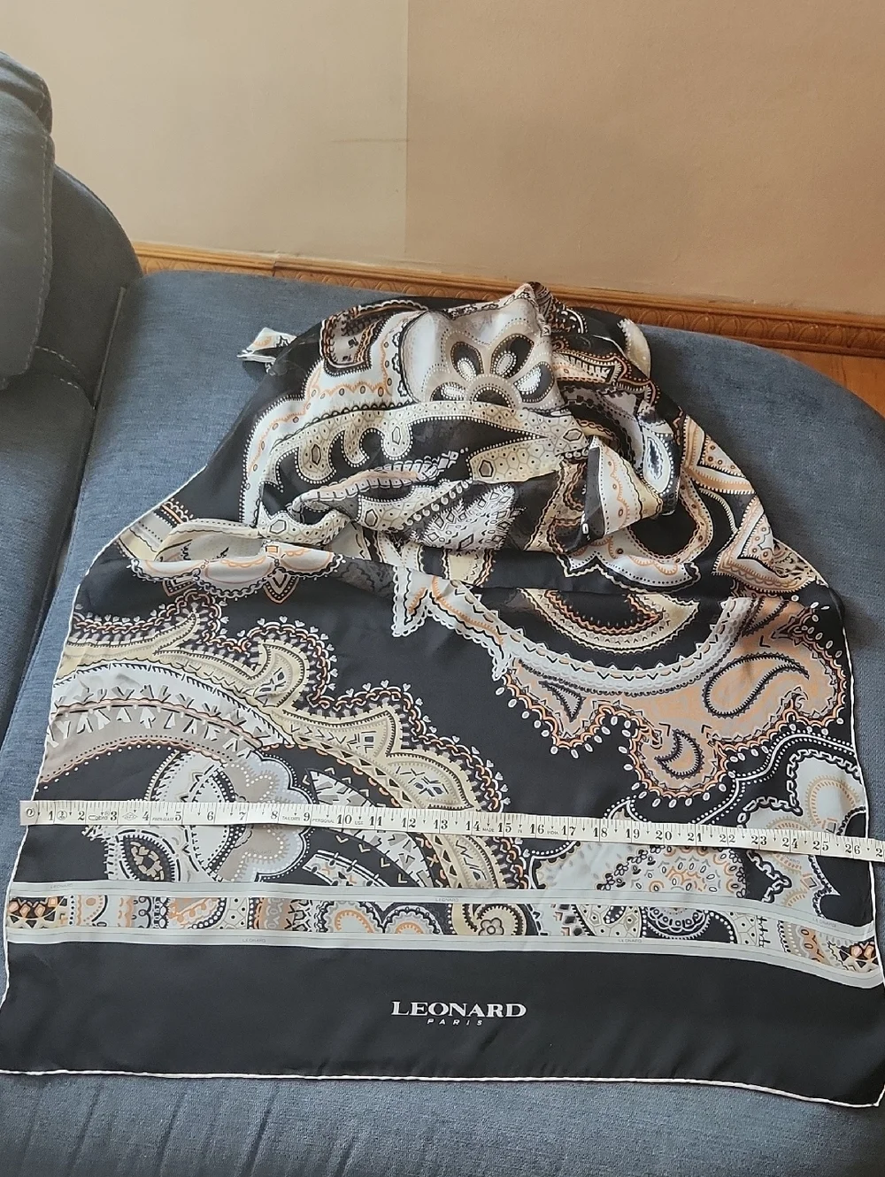 Leonard Paris Paisley Sheer Silk Scarf/Shawl in Black and Cream 70x180 cm